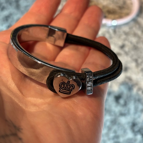 2 Vintage Juicy Couture Bracelets - Picture 2 of 3